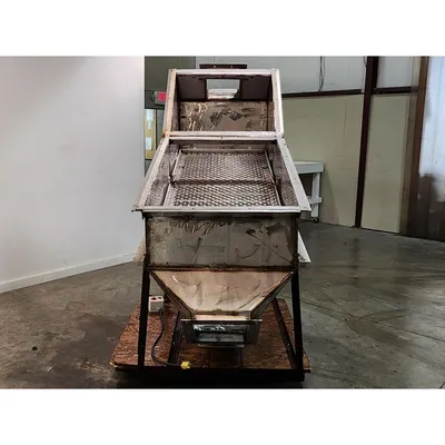 Surplus Stainless Steel Scalper Vibrating Screener