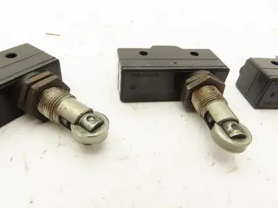 Omron Z-01HQ2255 B Forklift Snap Action Limit Switch Lot of 3