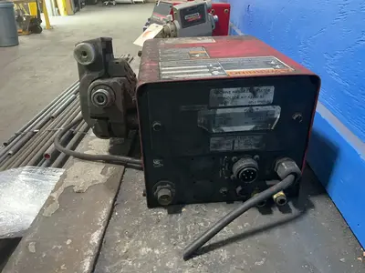 Used LINCOLN ELECTRIC POWER FEED 10M Wire Feeders Ohio US | HGR 24 #1343543