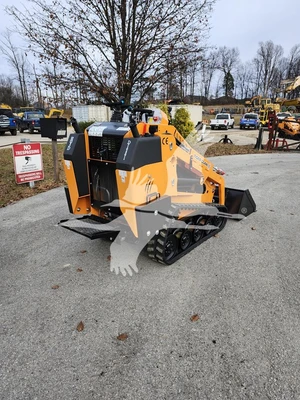 USED 2024 TIGER CLAW TC3000T