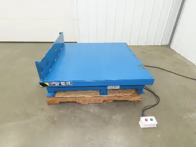 Used BLUE GIANT _UNKNOWN_ Tippers Indiana US | Arrow Industrial #1412089