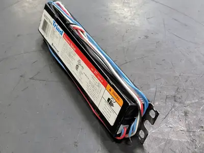 USED UNIVERSAL LIGHTING B232I277RH-A