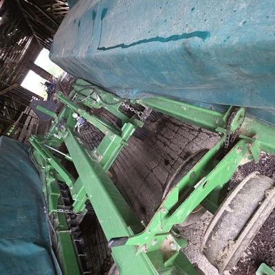 JOHN DEERE 455 Grain Drill | Iron Listing (31)