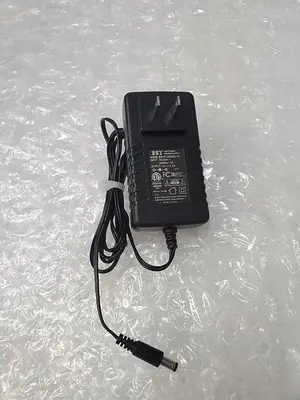 USED SCEPTRE E225W-19203R