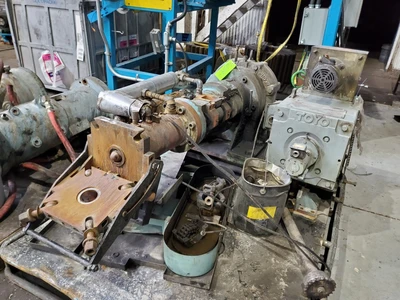 Emerson 2.5" 60mm Cold Feed Rubber Extruder