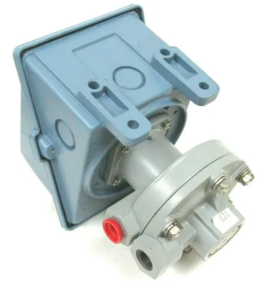 NEW UNITED ELECTRIC J402K-457 PRESSURE SWITCH J402K457