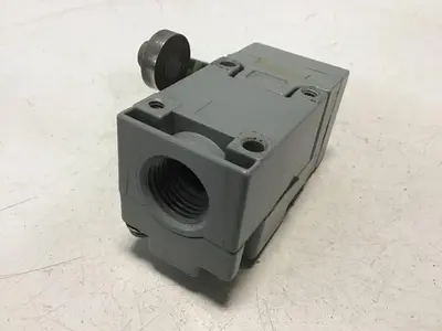 USED SQUARE D 9007-C52B2