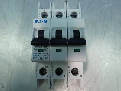 New | in-Stock EATON FAZC32/3NA Circuit Breakers | HGR 24 #731938