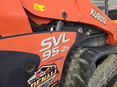 USED 2020 KUBOTA SVL95-2S
