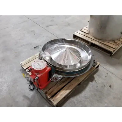 Used 28" dia. Stainless Steel Storage Bin with Bin Activator Live Bottom