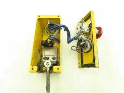 Pushbutton Control Station 6" H 2.5"W 3"D  With E-Stop And Limit Switch