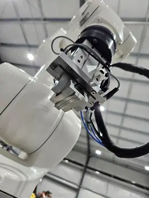 USED 2021 KUKA KR10 R1100