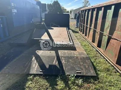 Used UNKNOWN MANUFACTURER USED TWO FLAT BED TRAILERS Misc Trailers Pennsylvania US | US Recycling Equipment #1566549
