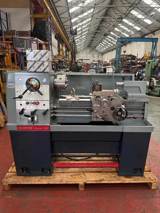 Used COLCHESTER MASTER 2500 Engine Lathes GB | Blue Diamond Machine Tools #1129711