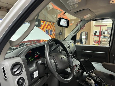 USED 2019 FORD E-450