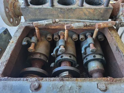 USED OILWELL D-323-M