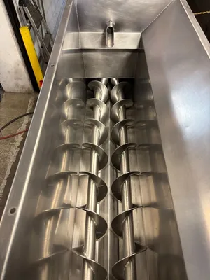USED FORMAX F 6
