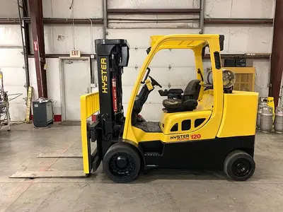 USED 2013 HYSTER S120FT FORLIFT