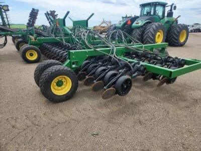 Used JOHN DEERE 1890 No-Till Drills North Dakota US | Trustworthy Equipment #1403416