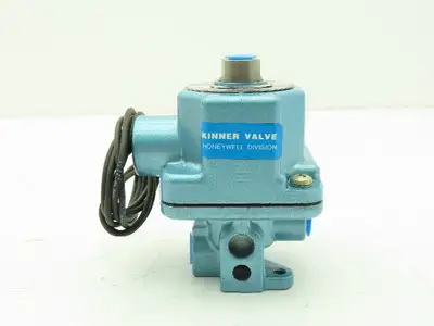 Honeywell Skinner A5LB2252 Solenoid Valve 3-Way NO 120V 250 PSI 1/4" 1/8" NPT