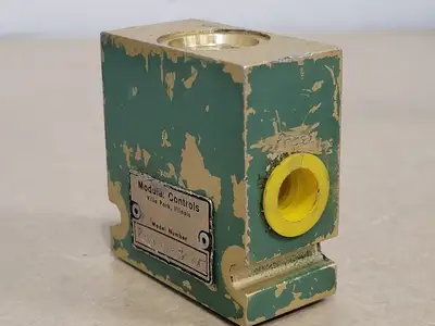 USED MODULAR CONTROLS PRV2-S-3-25