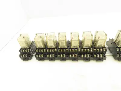 Omron MY4N Socket Relay TP514X2 5A 110V w/Base Lot of 17