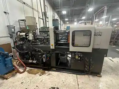 USED 1900 CINCINNATI MILACRON VSX 55 - 4.44 OZ