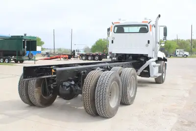 Used 2019 FREIGHTLINER 114SD Cab Chassis trucks Texas US | Roll Off Truck World #1491778