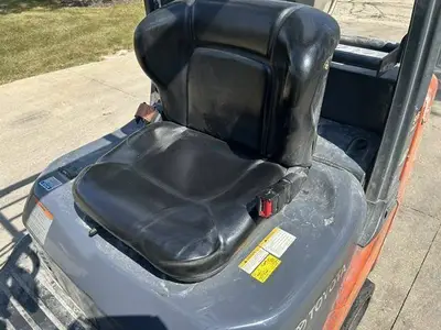 Used 2016 TOYOTA 8FGCU32 Misc Forklifts Illinois US | Somerset Equipment Sales #1542795