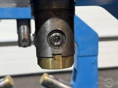 USED 2001 VDF WOHLENBERG V-MODEL