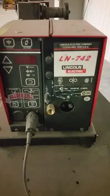 Lincoln Invertec STT Welder with Lincoln LN-742 Feeder