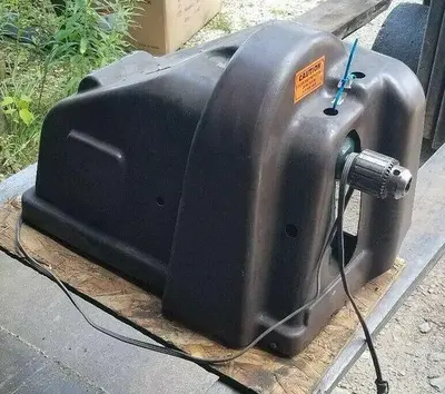 USED H&H MACHINE PRODUCTS 2104-TC