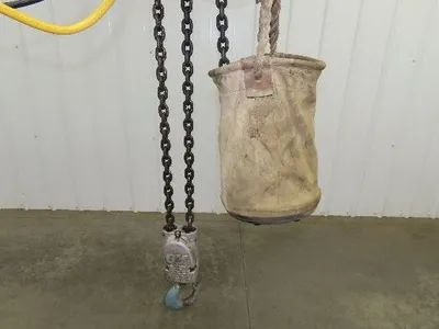 CM Lodestar RR Electric Chain Hoist 2 Ton 16 FPM 27' Lift  575 Volt 3PH