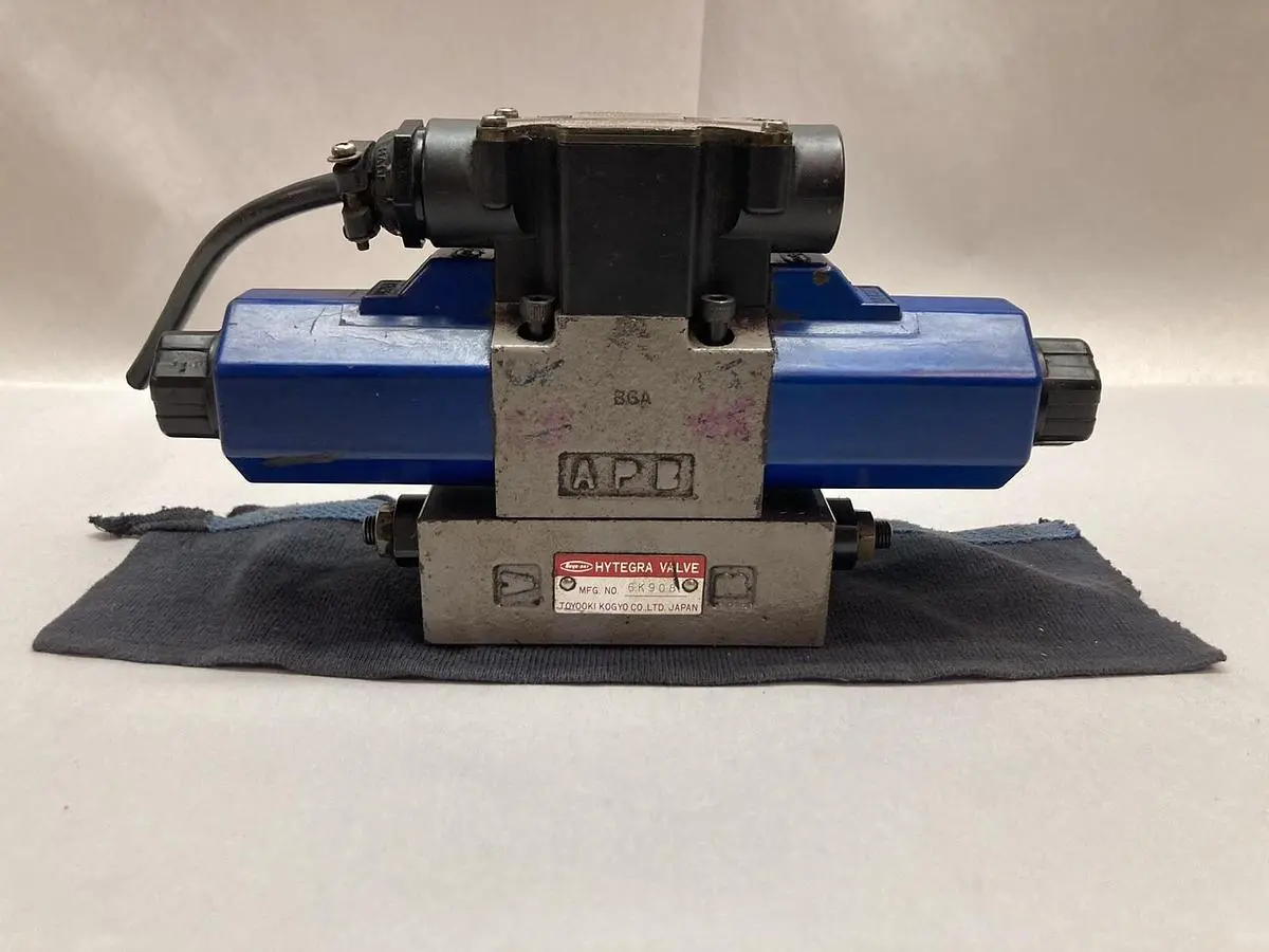 New | in-Stock TOKYO KEIKI HD3-3W-AEB-025A-WYD2S Solenoid Valves Ohio US | Surplus Asset Holdings #1246489