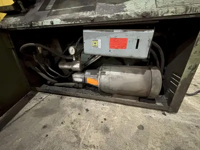 50 TON PIRANHA MODEL #P50 HYDRAULIC IRONWORKER: STOCK #23214