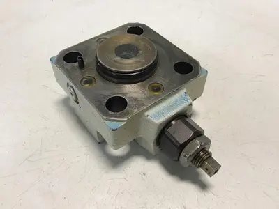 USED VICKERS CVCS25C1S2W24510