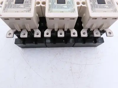 Fuji Electric SC-N5 (93) SC-N5 Motor Starter Contactor 3Ph 600V 93A Lot of 3