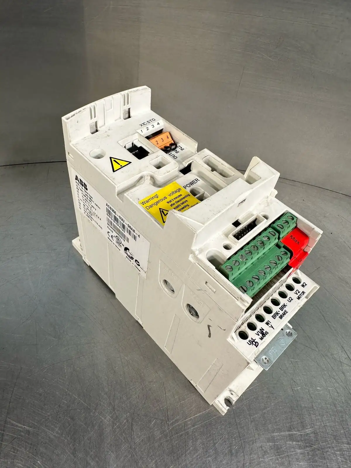Abb ACS355-03U-08A8-4 Inverter ACS35503U08A84 (7.3.2)
