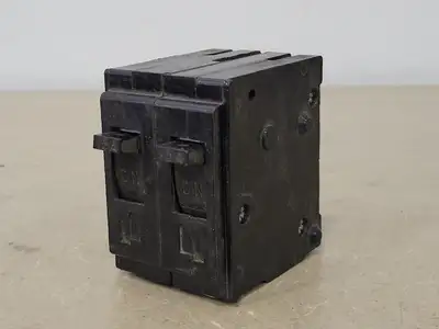 15 Amp, 2 Poles, 120/240 volts Circuit Breaker