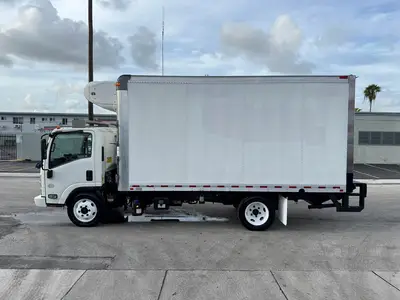 Used 2018 ISUZU NPR XD Reefer Trucks Florida US | Truck and Van Outlet #1509182