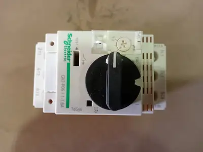 NEW SCHNEIDER ELECTRIC GV2P06