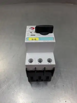 USED Siemens 3RV1721-0HD10 SIRIUS Circuit Breaker