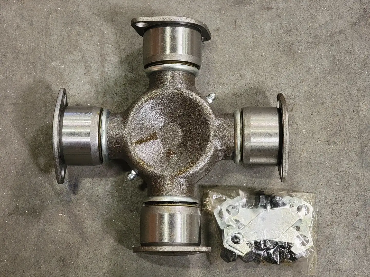 New | in-Stock DANA 15-407X Automotive Equipment British Columbia CA | Lenmark #266625