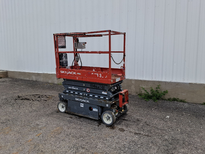 USED 2016 Skyjack SJ3219