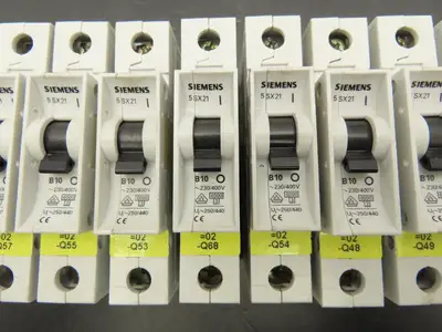 Siemens 5SX21 B10 Single-Pole 10A Miniature Circuit Breaker Lot of 15