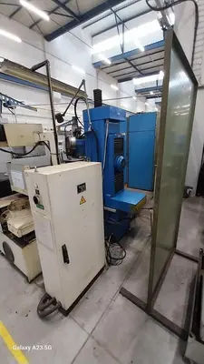 Used 2001 VOJUS BRH 32.03 F Reciprocating Surface Grinders CZ | Amaron s.r.o. #1468908