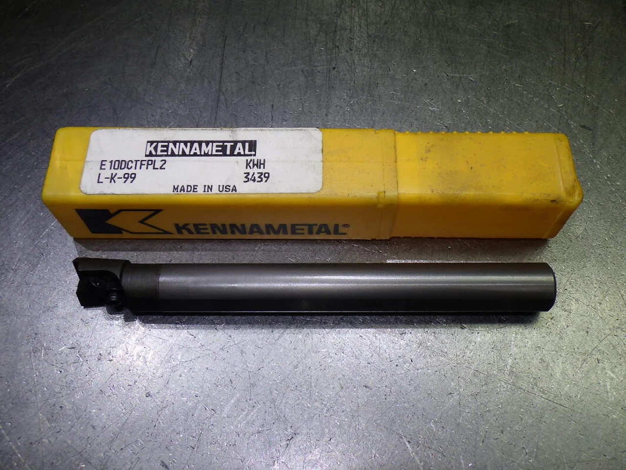 Kennametal Coolant Thru Carbide Boring Bar 5/8" Shank E10DCTFPL2 (LOC1316B)