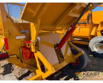 Used HAYBUSTER _UNKNOWN_ Bale Choppers - Feeders Iowa US | Keast Enterprises #1360302