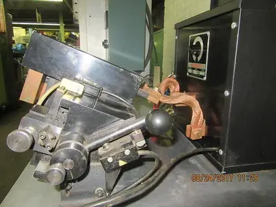 1975-300 JOYAL MDL. L1G-5 5KVA BUTT WELDER WITH JOYAL MICRO PROCESSOR WELDING CONTROL