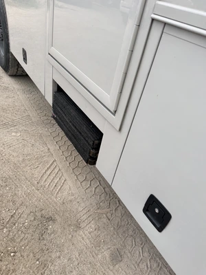 Used 2021 INTERNATIONAL SHOWHAULER CUSTOM 4X4 Campers, Caravans, Motorhomes Michigan US | Miedema Asset Management Group #1580270